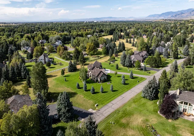 Photo 3 of Single family home for sale at 9 Lariat Loop, Bozeman, MT 59715 | MLS# 30077235 | Listing updated on 2026-09-21