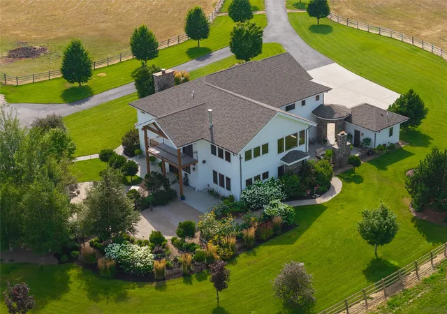 Photo 1 of Mansion for sale at 99 Gracie Ln, Kalispell, MT 59901 | MLS# 30077187 | Listing updated on 2026-09-08