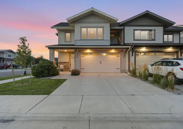 Photo 2 of Townhouse for sale at 3095 Lori Ln, Bozeman, MT 59718 | MLS# 30077510 | Listing updated on 2026-09-03