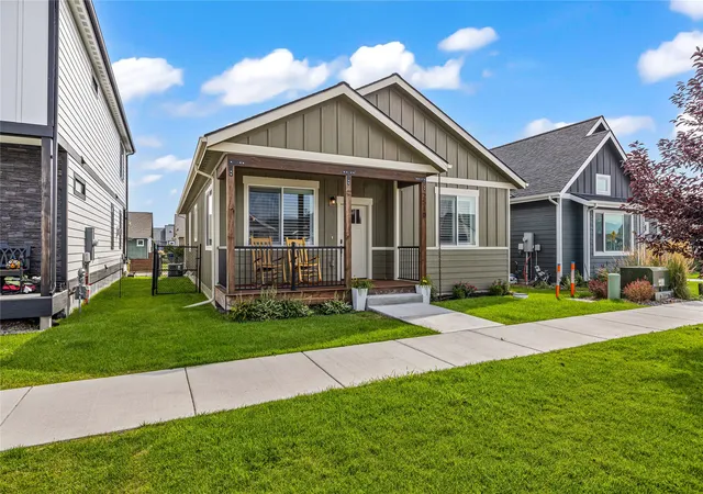 Photo 2 of Single family home for sale at 2510 Chuck Wagon Dr, Missoula, MT 59808 | MLS# 30077893 | Listing updated on 2026-09-27