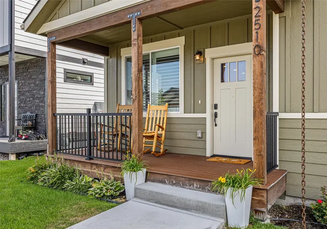 Photo 3 of Single family home for sale at 2510 Chuck Wagon Dr, Missoula, MT 59808 | MLS# 30077893 | Listing updated on 2026-09-27