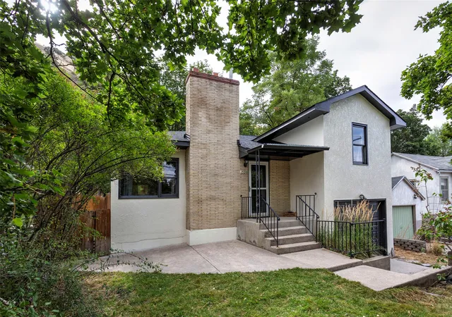 Photo 1 of Single family home for sale at 1520 Van Buren St, Missoula, MT 59802 | MLS# 30076181 | Listing updated on 2026-10-22