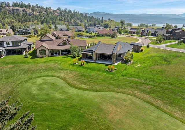 Photo 4 of Single family home for sale at 1283 Lake Pointe Dr, Bigfork, MT 59911 | MLS# 30077211 | Listing updated on 2026-09-09