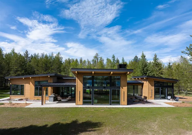 Photo 3 of Single family home for sale at 162 Blanchard Lake Dr, Whitefish, MT 59937 | MLS# 30077007 | Listing updated on 2026-09-15