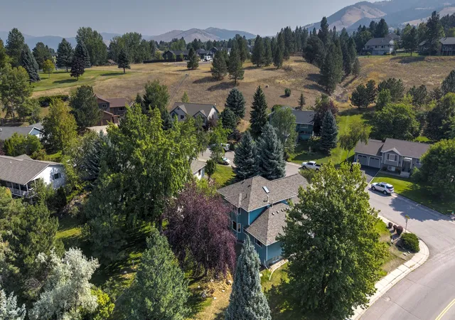 Photo 4 of Single family home for sale at 6305 Timothy Ct, Missoula, MT 59803 | MLS# 30077945 | Listing updated on 2026-09-04