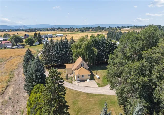Photo 1 of Single family home for sale at 225 Fairmont Rd, Kalispell, MT 59901 | MLS# 30077763 | Listing updated on 2026-09-04