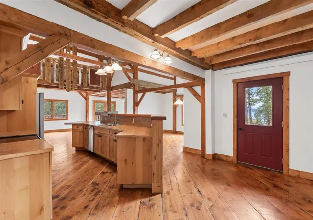 Photo 3 of Single family home for sale at 20994 Park Ln, Rollins, MT 59931 | MLS# 30077980 | Listing updated on 2026-09-22