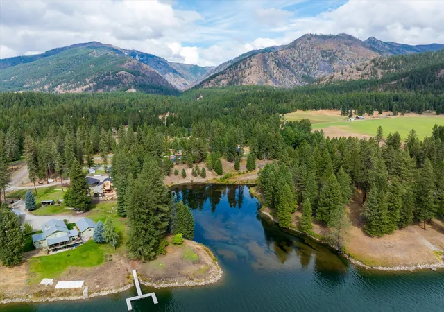 Photo 3 of Single family home for sale at 3 Craws Nest Loop, Thompson Falls, MT 59873 | MLS# 30077797 | Listing updated on 2026-10-05