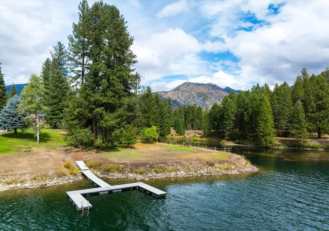Photo 3 of Single family home for sale at 3 Craws Nest Loop, Thompson Falls, MT 59873 | MLS# 30077797 | Listing updated on 2026-10-05