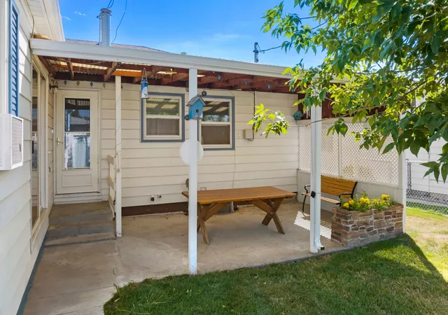 Photo 3 of Single family home for sale at 3113 6th Avenue S, Great Falls, MT 59405 | MLS# 30077514 | Listing updated on 2026-09-23