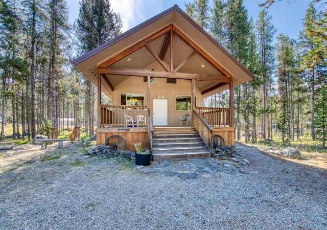 Photo 3 of Single family home for sale at 2849 E Fork Rd, Sula, MT 59871 | MLS# 30077699 | Listing updated on 2026-09-10