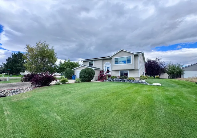 Photo 1 of Single family home for sale at 3463 Birkland Dr, Helena, MT 59602 | MLS# 30078017 | Listing updated on 2026-09-11
