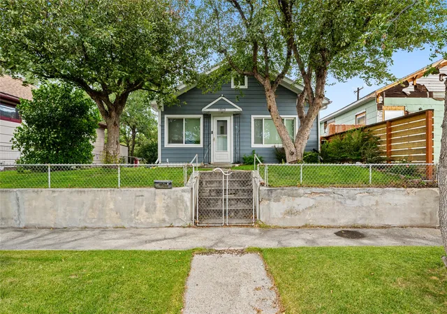 Photo 1 of Single family home for sale at 1813 Elm St, Butte, MT 59701 | MLS# 30077963 | Listing updated on 2026-09-23
