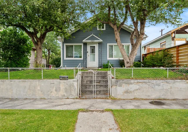 Photo 3 of Single family home for sale at 1813 Elm St, Butte, MT 59701 | MLS# 30077963 | Listing updated on 2026-09-23