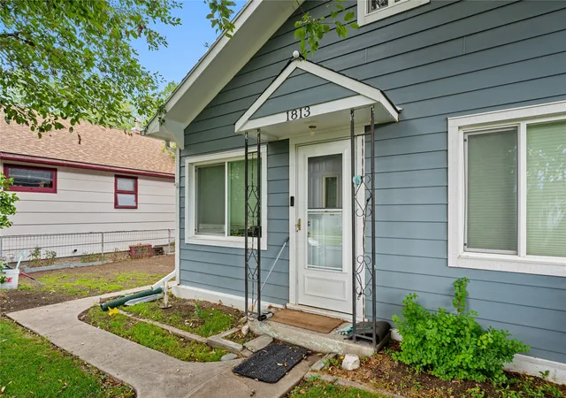 Photo 4 of Single family home for sale at 1813 Elm St, Butte, MT 59701 | MLS# 30077963 | Listing updated on 2026-09-23