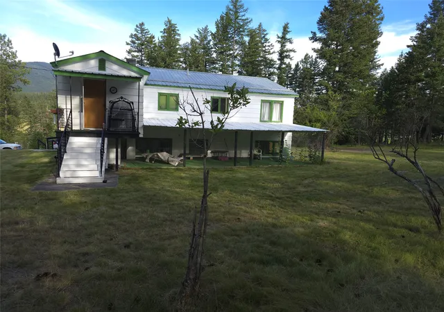 Photo 3 of Single family home for sale at 17505 Us Hwy 93 N, Missoula, MT 59808 | MLS# 30078037 | Listing updated on 2026-09-09