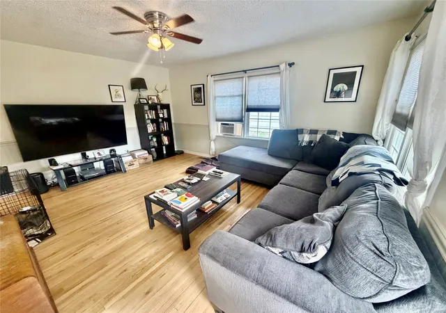 Photo 4 of Single family home for sale at 3109 6th Avenue N, Great Falls, MT 59401 | MLS# 30078036 | Listing updated on 2026-09-09