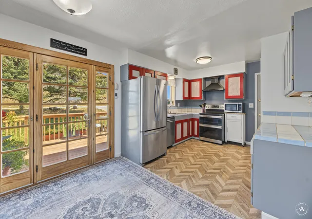 Photo 3 of Single family home for sale at 643 US Hwy 12 E, Townsend, MT 59644 | MLS# 30077657 | Listing updated on 2026-09-14