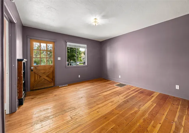 Photo 3 of Single family home for sale at 523 Toole Ave, Missoula, MT 59802 | MLS# 30078025 | Listing updated on 2026-09-09