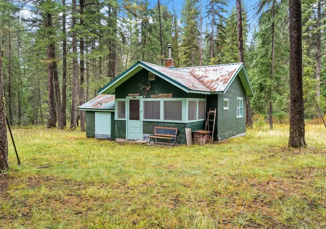 Photo 1 of Single family home for sale at 26222 Butler Crk Rd, Huson, MT 59846 | MLS# 30078103 | Listing updated on 2026-09-14