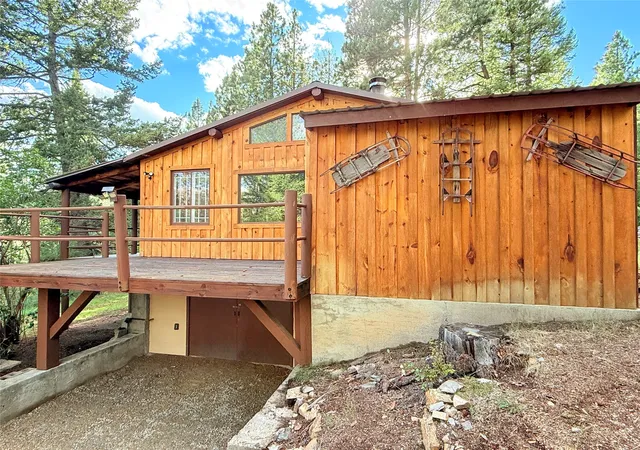 Photo 1 of Single family home for sale at 141 Findley Trl, Darby, MT 59829 | MLS# 30078100 | Listing updated on 2026-09-16