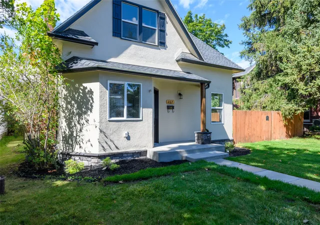 Photo 2 of Single family home for sale at 207 S 3rd Street, Hamilton, MT 59840 | MLS# 30077958 | Listing updated on 2026-09-10