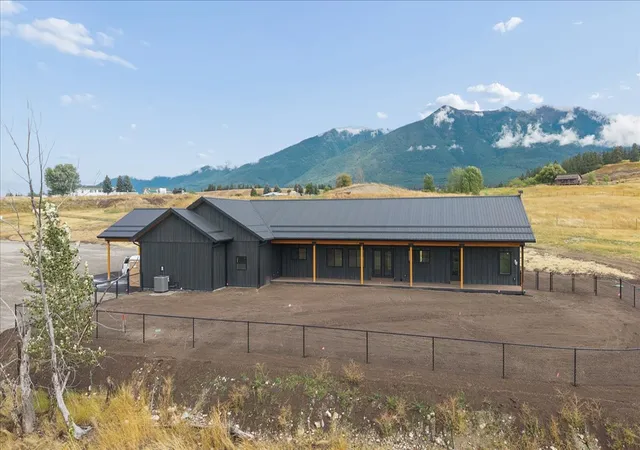 Photo 3 of Single family home for sale at 312 Indian Crk Rd, Eureka, MT 59917 | MLS# 30077660 | Listing updated on 2026-09-11