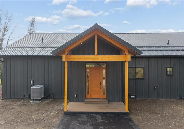 Photo 3 of Single family home for sale at 312 Indian Crk Rd, Eureka, MT 59917 | MLS# 30077660 | Listing updated on 2026-09-11