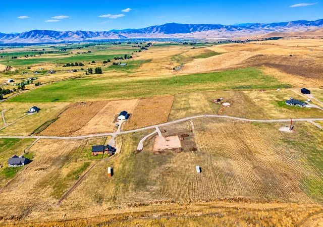 Photo 4 of Land for sale at 38090 Valley Hills Ln, Polson, MT 59860 | MLS# 30078147 | Listing updated on 2026-09-10