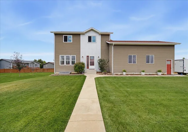 Photo 1 of Single family home for sale at 3104 2nd Street Ne, Great Falls, MT 59404 | MLS# 30078181 | Listing updated on 2026-09-13
