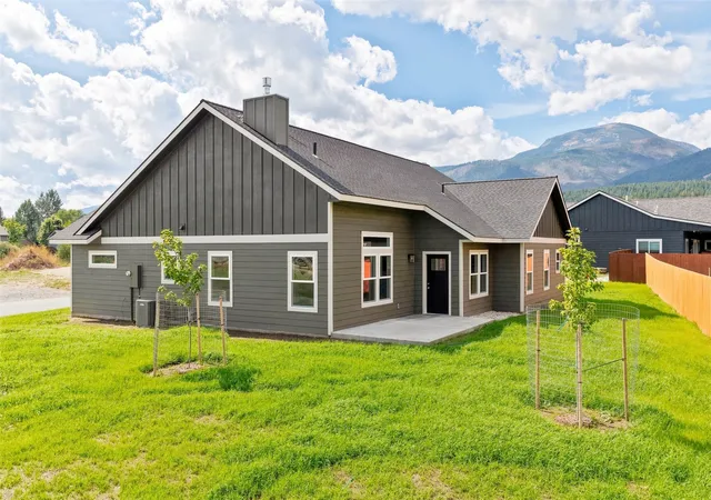 Photo 3 of Single family home for sale at 5244 High Meadow Dr, Florence, MT 59833 | MLS# 30078188 | Listing updated on 2026-09-10