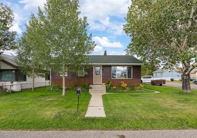 Photo 1 of Single family home for sale at 2419 Ottawa St, Butte, MT 59701 | MLS# 30078183 | Listing updated on 2026-09-14