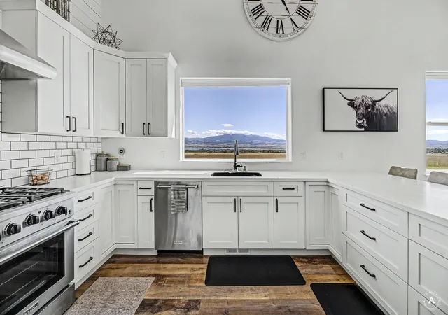 Photo 1 of Single family home for sale at 8 Wall St, Townsend, MT 59644 | MLS# 30078202 | Listing updated on 2026-09-14