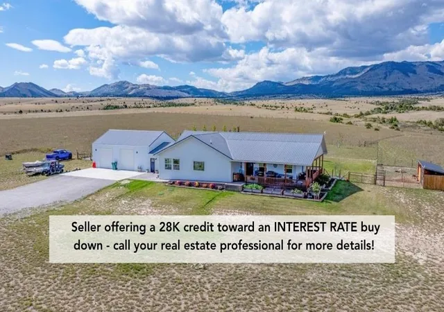 Single family home for sale at 8 Wall St, Townsend, MT 59644 | MLS# 30078202