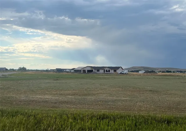 Photo 2 of Single family home for sale at 130 Meadows Loop, Great Falls, MT 59404 | MLS# 30077809 | Listing updated on 2026-10-05