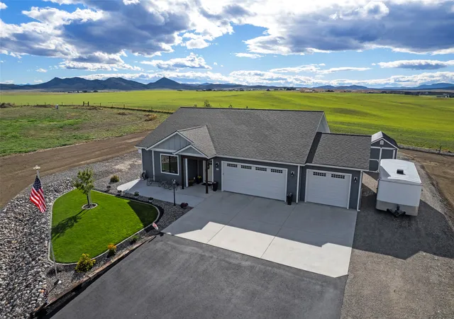 Photo 3 of Single family home for sale at 59 Wheatland Meadows Dr, Three Forks, MT 59752 | MLS# 30078129 | Listing updated on 2026-09-14