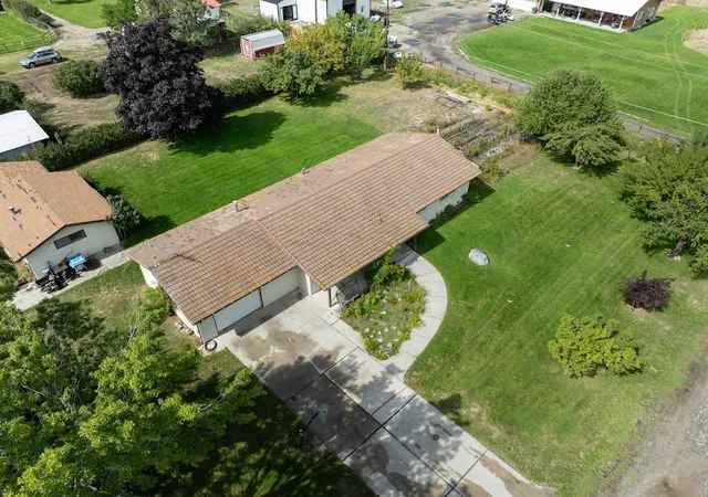Photo 4 of Single family home for sale at 161 Conrad Ave, Hamilton, MT 59840 | MLS# 30078145 | Listing updated on 2026-09-14