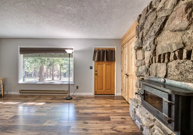 Photo 2 of Single family home for sale at 309 Owings Crk Rd, Hamilton, MT 59840 | MLS# 30078066 | Listing updated on 2026-09-11