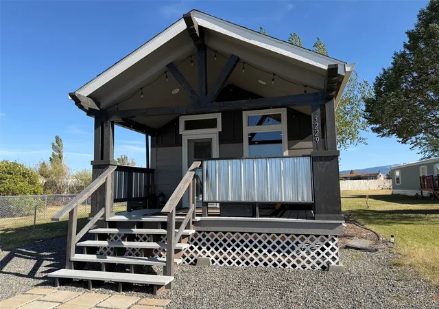 Photo 1 of Single family home for sale at 3229 Carrie Ct, Helena, MT 59602 | MLS# 30078163 | Listing updated on 2026-09-12