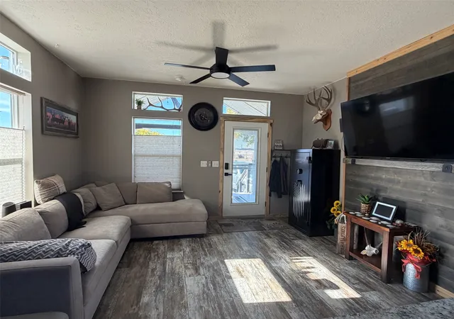 Photo 3 of Single family home for sale at 3229 Carrie Ct, Helena, MT 59602 | MLS# 30078163 | Listing updated on 2026-09-22