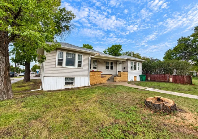 Photo 1 of Multi family home for sale at 824 6th Avenue S, Great Falls, MT 59405 | MLS# 30078221 | Listing updated on 2026-09-12