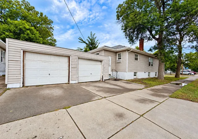 Photo 2 of Multi family home for sale at 824 6th Avenue S, Great Falls, MT 59405 | MLS# 30078221 | Listing updated on 2026-09-12