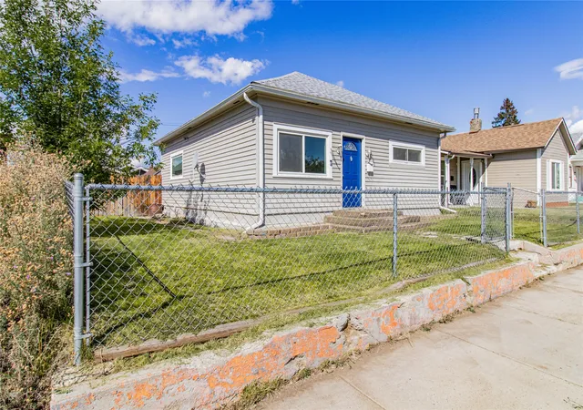 Photo 2 of Single family home for sale at 1829 Florida Ave, Butte, MT 59701 | MLS# 30078313 | Listing updated on 2026-09-23