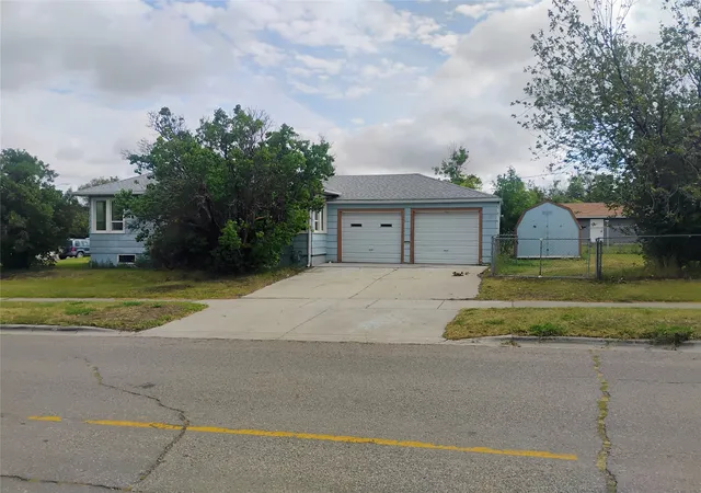 Photo 2 of Single family home for sale at 1300 5th Avenue S, Great Falls, MT 59405 | MLS# 30078282 | Listing updated on 2026-09-12