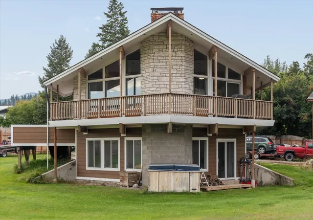 Photo 2 of Single family home for sale at 89 Dodd Ave, Somers, MT 59932 | MLS# 30078305 | Listing updated on 2026-09-22