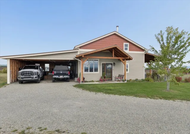 Photo 3 of Single family home for sale at 1979 Church Dr, Kalispell, MT 59901 | MLS# 30078304 | Listing updated on 2026-09-15