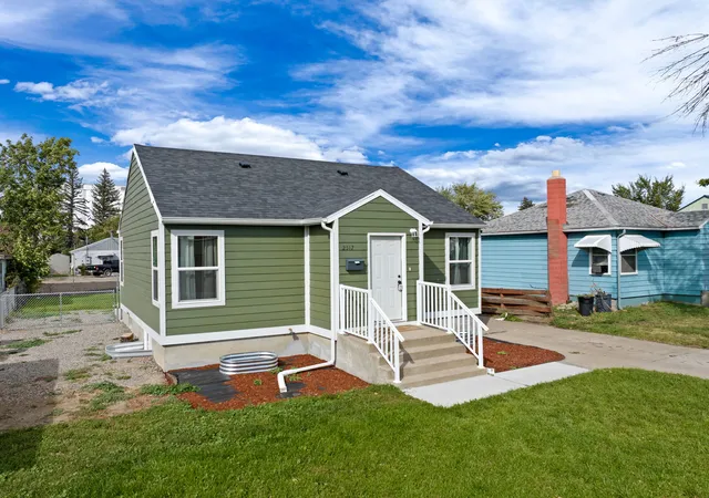Photo 1 of Single family home for sale at 2517 7th Avenue N, Great Falls, MT 59401 | MLS# 30072770 | Listing updated on 2026-09-21