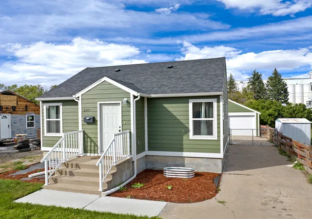 Photo 3 of Single family home for sale at 2517 7th Avenue N, Great Falls, MT 59401 | MLS# 30072770 | Listing updated on 2026-09-21
