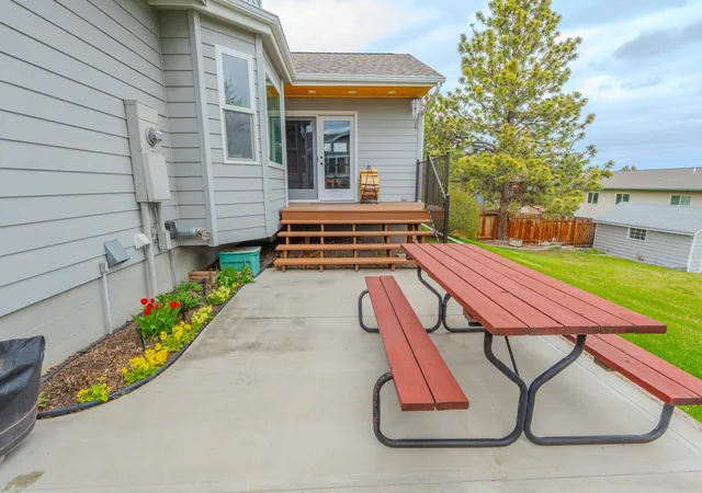 Photo 4 of Single family home for sale at 809 Tower St, Helena, MT 59601 | MLS# 30077902 | Listing updated on 2026-09-23