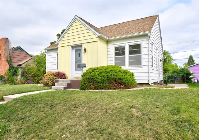 Photo 1 of Single family home for sale at 1120 E 6th Avenue, Helena, MT 59601 | MLS# 30078396 | Listing updated on 2026-09-15